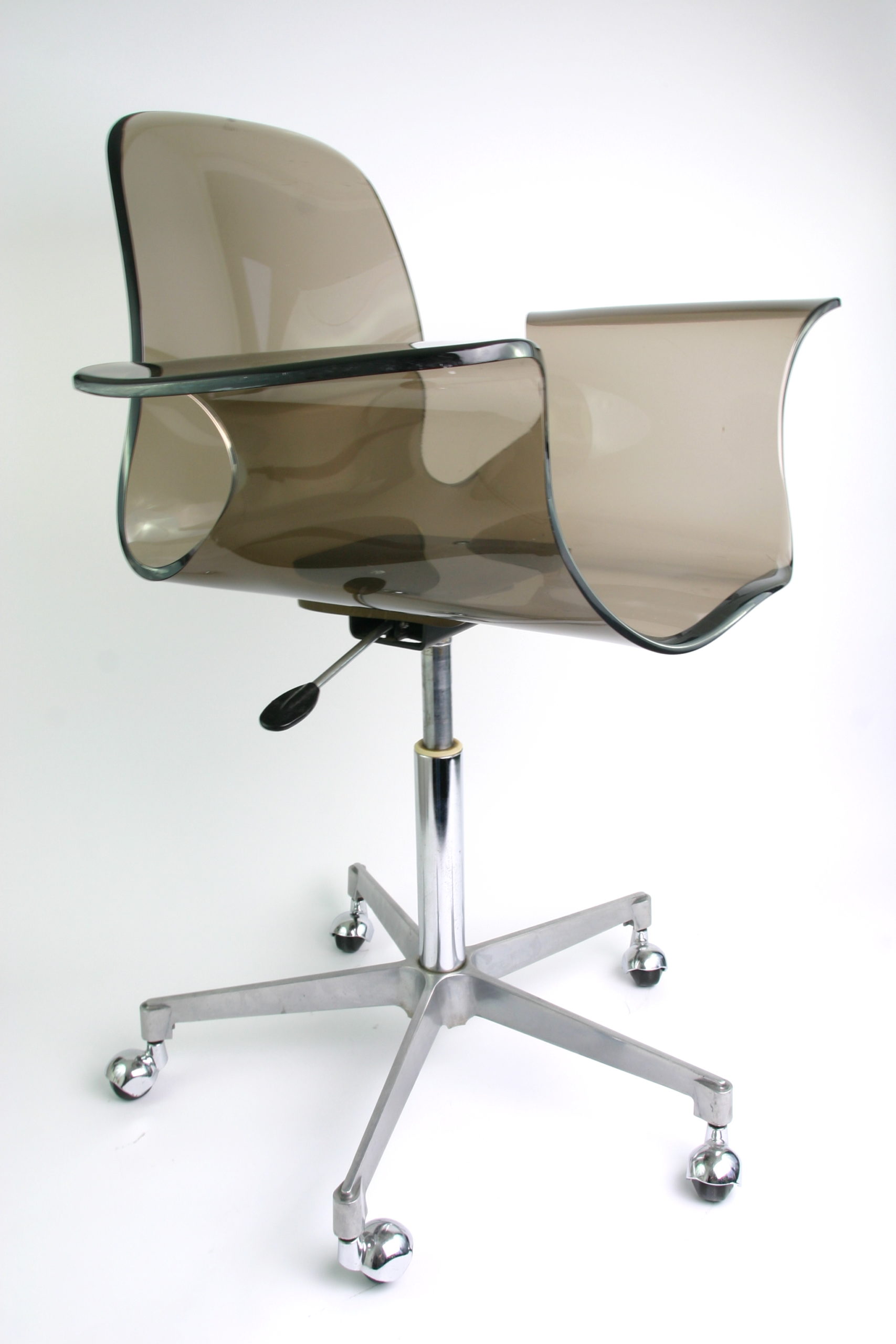 Arform swivel chair smoked plastic main